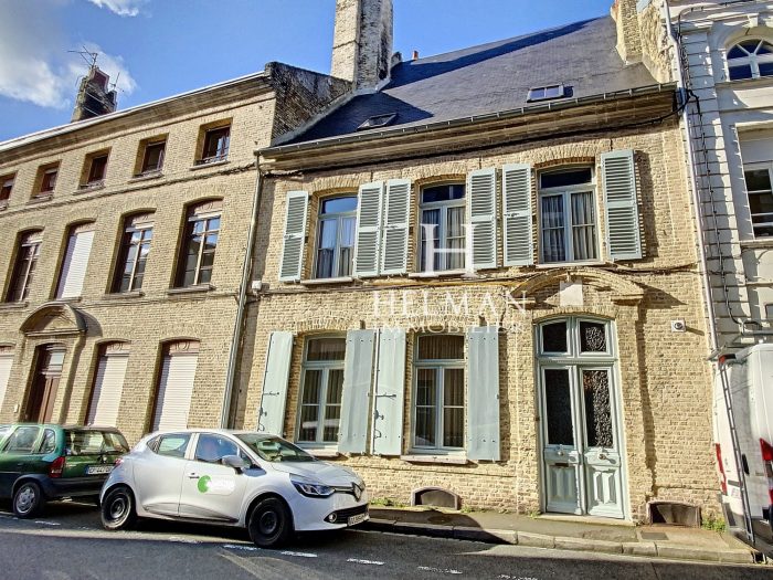 Bourgeois house for sale, 6 rooms - Saint-Omer 62500