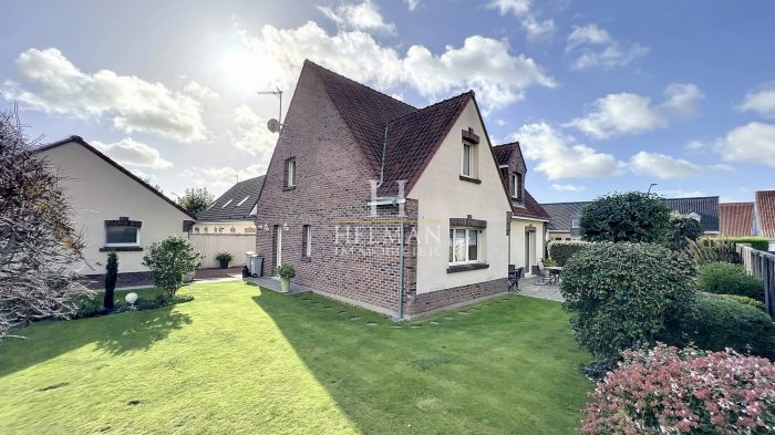 Detached house for sale, 5 rooms - Longuenesse 62219