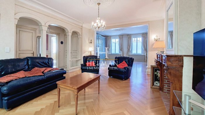 Maison bourgeoise à vendre, 7 pièces - Lillers 62190