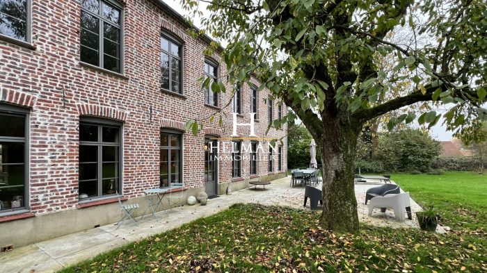 Maison à vendre, 8 pièces - ST-OMER ET REGION AUDOMAROISE