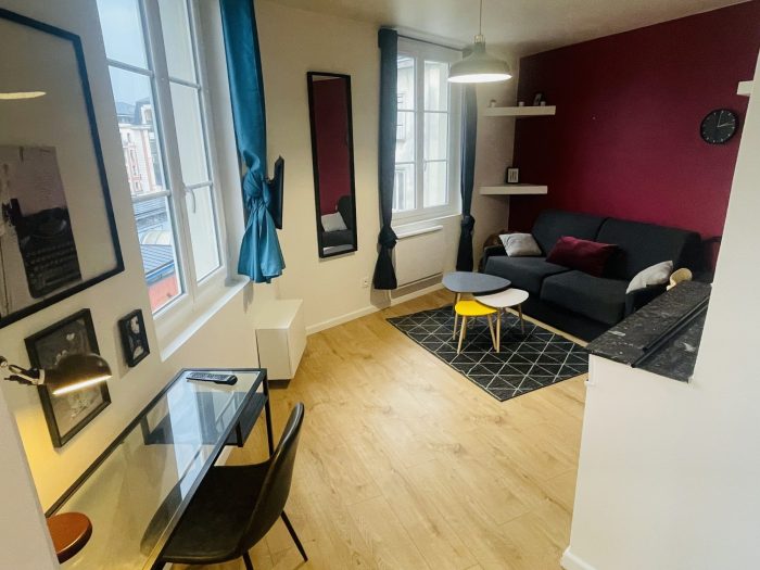 Appartement T1 Bis meublé Place Saint-Marc