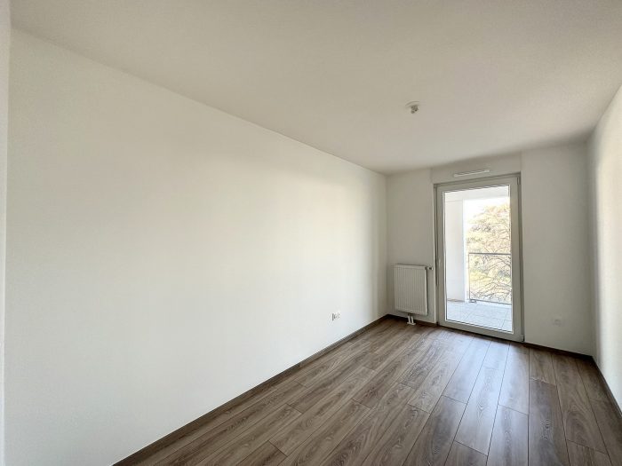 Appartement à louer, 4 pièces - Bischheim 67800