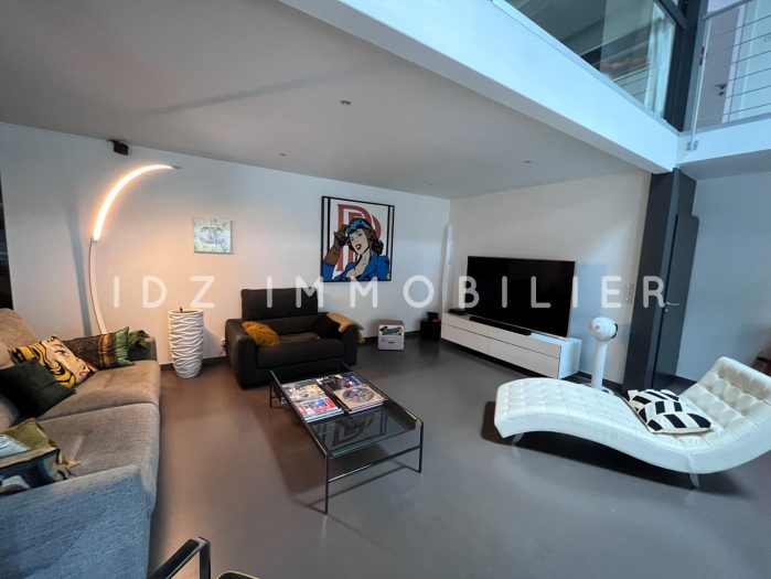 Loft à vendre, 6 pièces - Hégenheim 68220