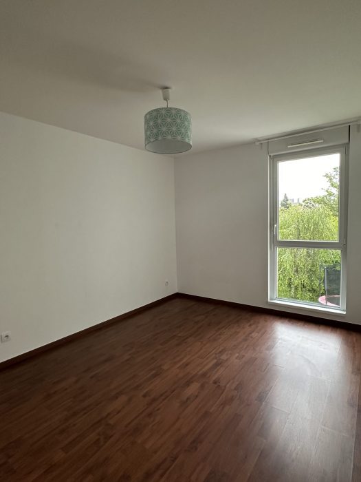 Appartement à louer, 4 pièces - Eckbolsheim 67201