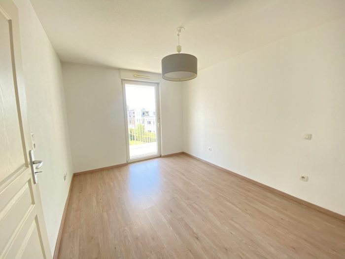 Appartement à vendre, 2 pièces - Lingolsheim 67380