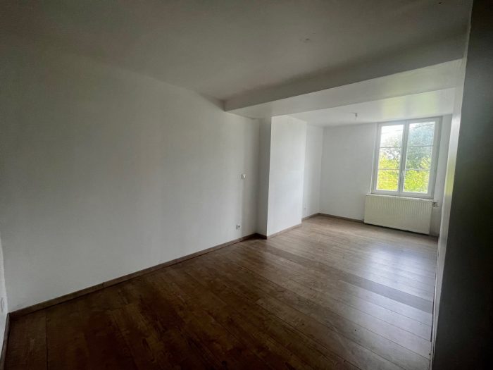 Maison ancienne à vendre, 5 pièces - Soissons 02200