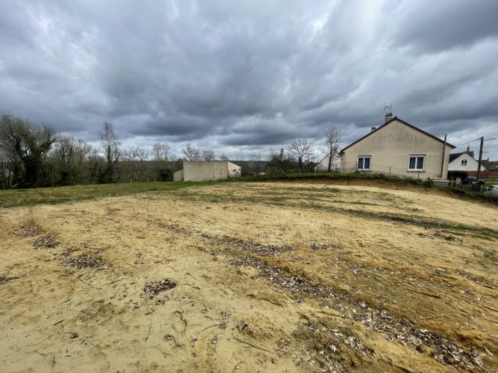 Terrain constructible à vendre, 15 a 10 ca - Soissons 02200