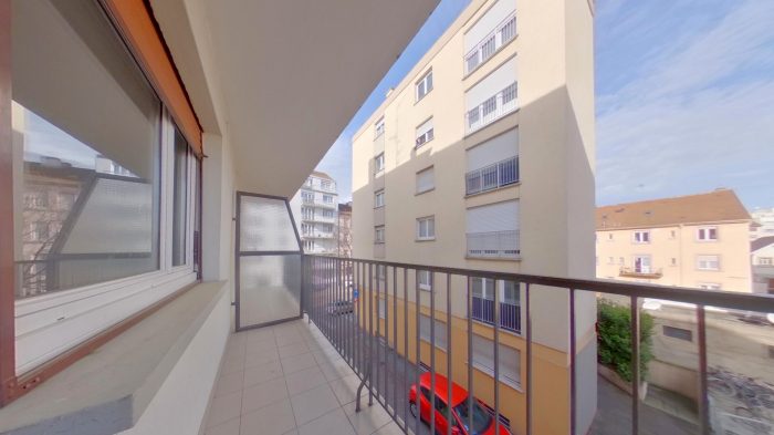 Appartement à louer, 3 pièces - Strasbourg 67100