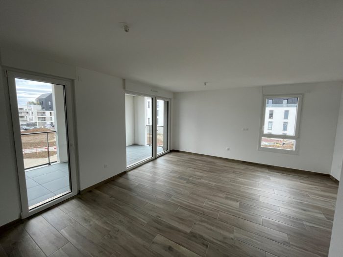 Appartement à louer, 2 pièces - Oberhausbergen 67205