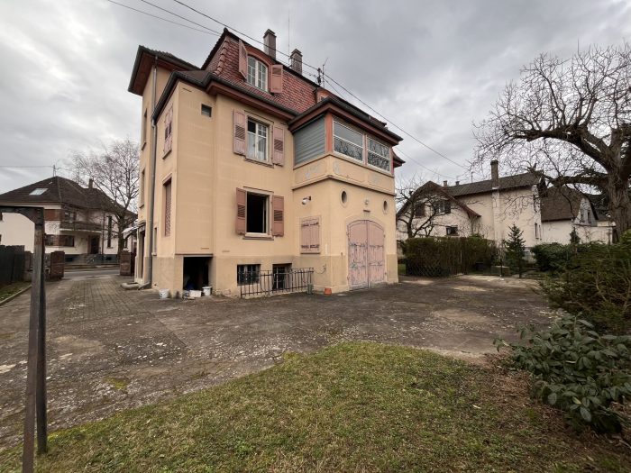 Immeuble à vendre, 294 m² - Illkirch-Graffenstaden 67400