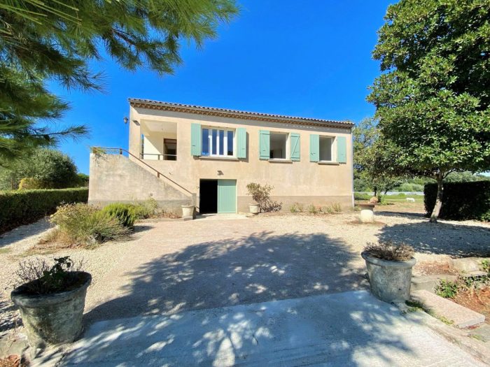 Location annuelle Maison/Villa MONTFAUCON 30150 Gard FRANCE