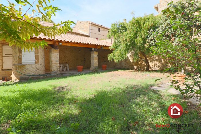 Maison bourgeoise à vendre, 7 pièces - Laudun-l'Ardoise 30290