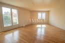  Appartement 79 m² Bourg-la-Reine  3 pièces