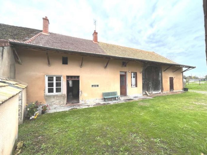 Ferme à vendre, 4 pièces - Cuisery 71290