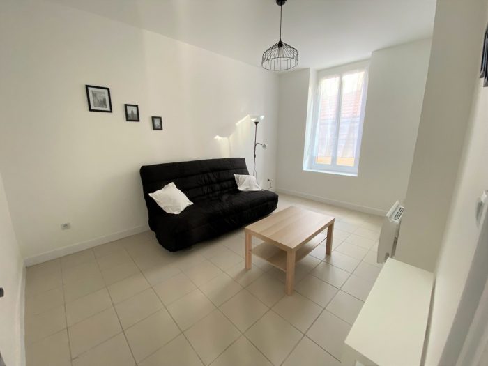 Appartement à louer, 1 pièce - Saint-Jean-de-Braye 45800