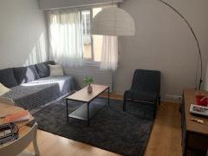 Studio à louer, 1 pièce - Nantes 44000