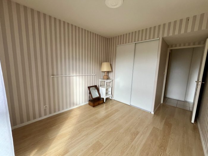 Appartement à vendre, 3 pièces - Saint-Jean-le-Blanc 45650