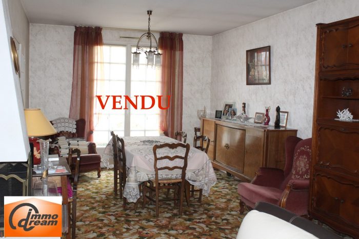 Maison plain-pied à vendre, 7 pièces - Cholet 49300