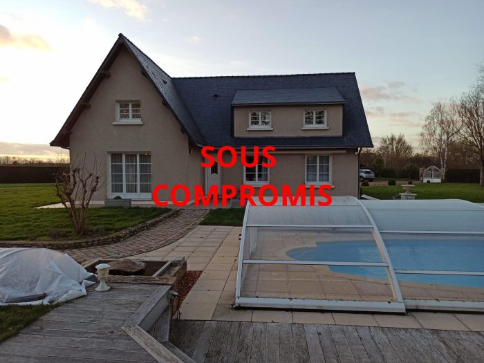 Maison à vendre, 6 pièces - Saint-Martin-du-Fouilloux 49170