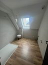 Appartement   109 m² 5 pièces
