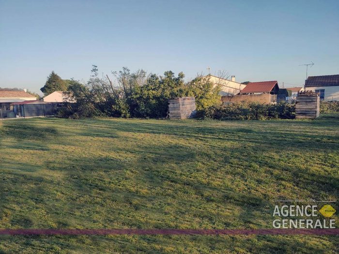 Terrain constructible à vendre, 869 m² - Arvert 17530