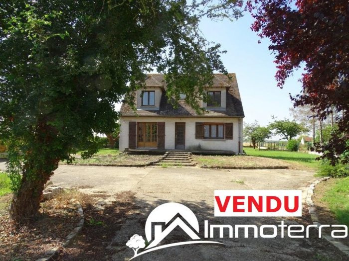 Maison traditionnelle à vendre, 6 pièces - La Chapelle-la-Reine 77760