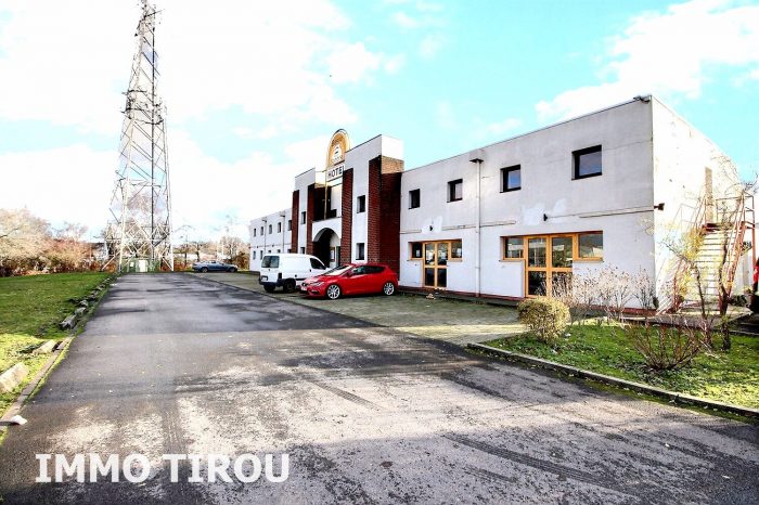 Immeuble à vendre, 1330 m² - Montignies-Sur-Sambre 6061