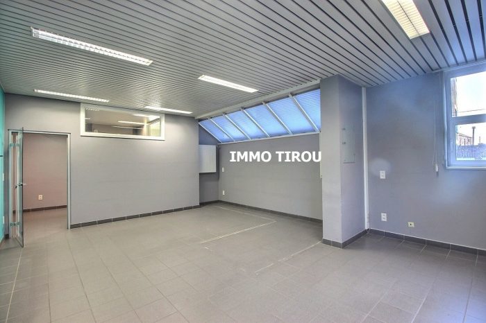 Immeuble à vendre, 250 m² - Montignies-Sur-Sambre 6061