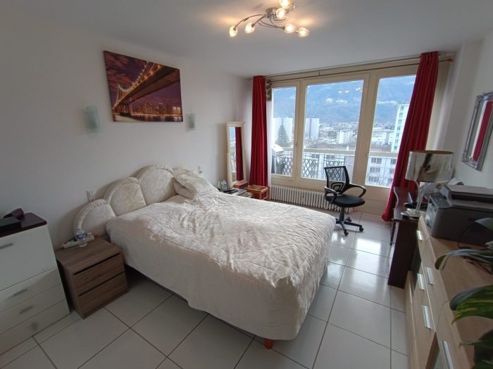 Photo APPARTEMENT T3 CLUSES image 5/8