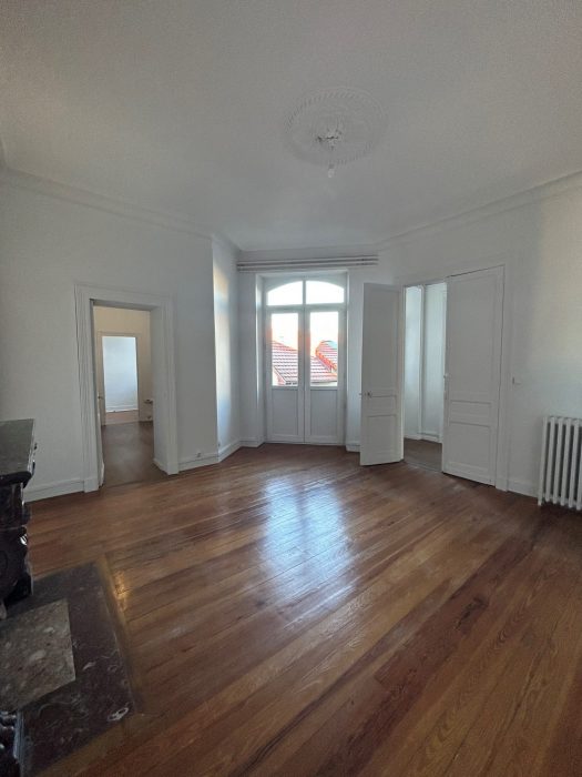 Appartement à louer, 4 pièces - Pau 64000