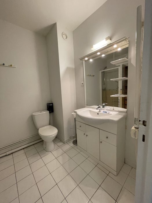 Studio à vendre, 1 pièce - Saint-Cyr-sur-Loire 37540