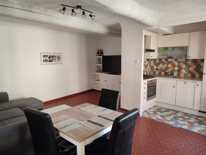 Appartement à vendre, 4 pièces - Roquebrune-sur-Argens 83520