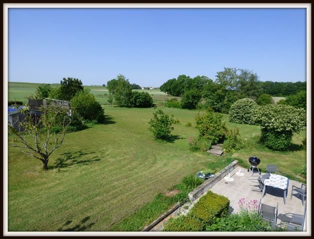 Maison ancienne à vendre, 13 pièces - Jonzac 17500