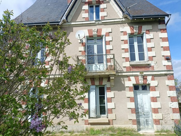 Maison ancienne à vendre, 7 pièces - Saint-Cyr-sur-Loire 37540