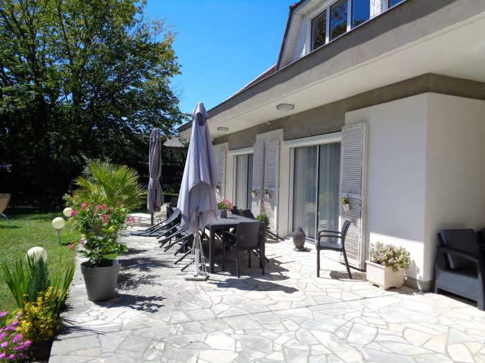 Villa à vendre, 6 pièces - Chambray-lès-Tours 37170