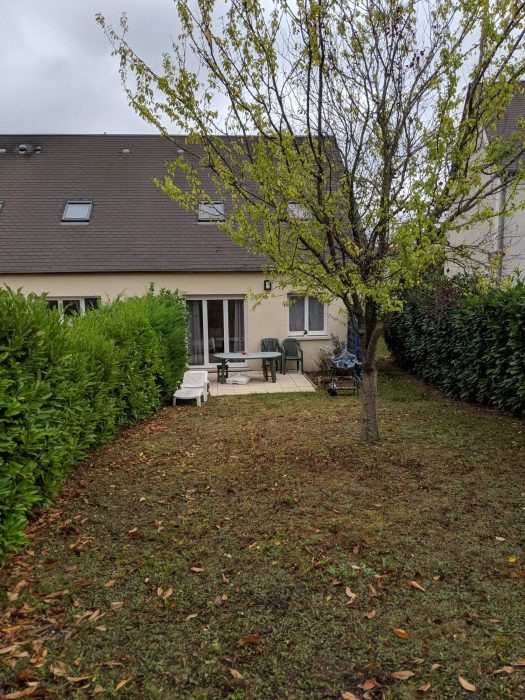 Maison mitoyenne 1 côté à vendre, 5 pièces - Bléré 37150