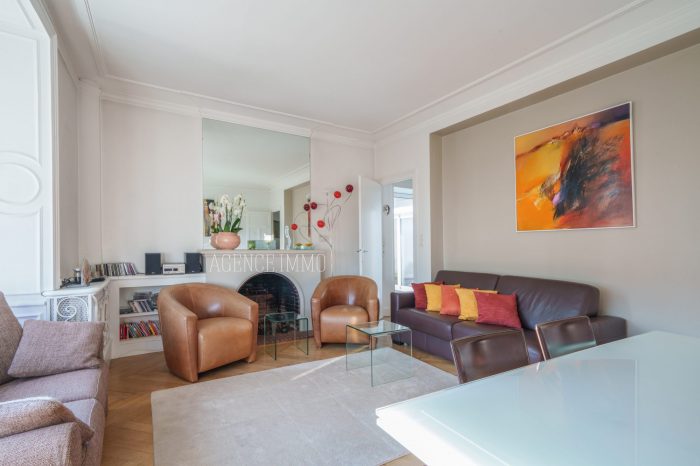 Duplex à vendre, 7 pièces - Tours 37000