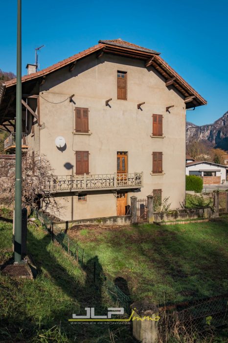 Maison ancienne à vendre, 10 pièces - Magland 74300