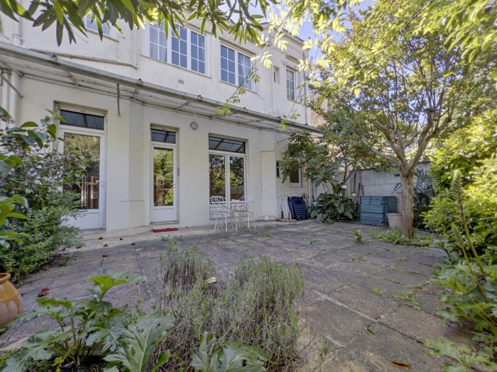 Maison ancienne à vendre, 7 pièces - BORDEAUX 33000