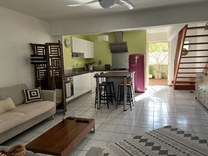 Appartement à vendre, 3 pièces - Nouméa 98800