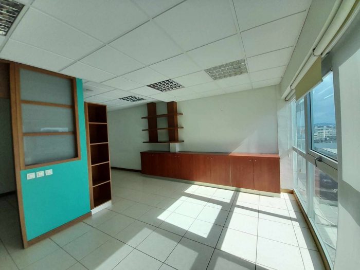 Bureau à vendre, 72 m² - Nouméa 98800