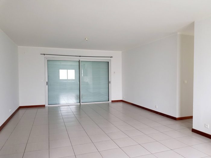 Appartement à louer, 4 pièces - Païta 98889