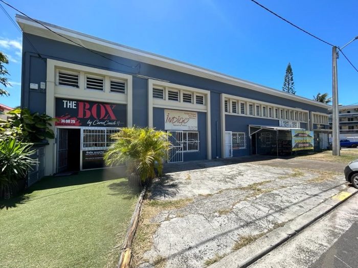 Local commercial à louer, 70 m² - Nouméa 98800