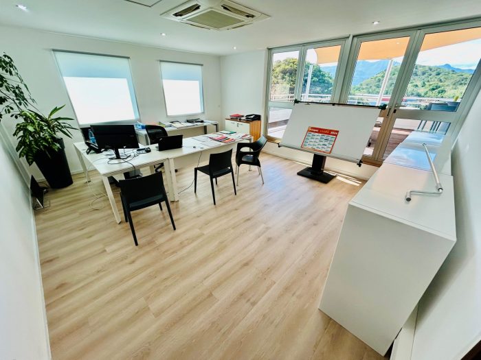 Bureau à louer, 295 m² - Nouméa 98800