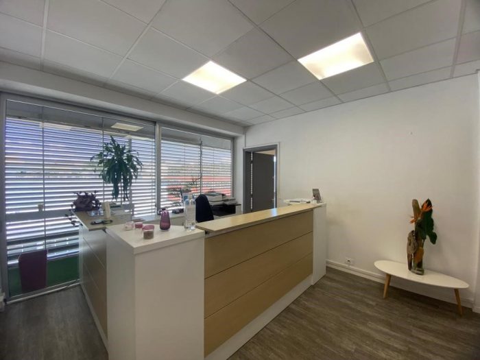 Bureau à louer, 312 m² - Nouméa 98800