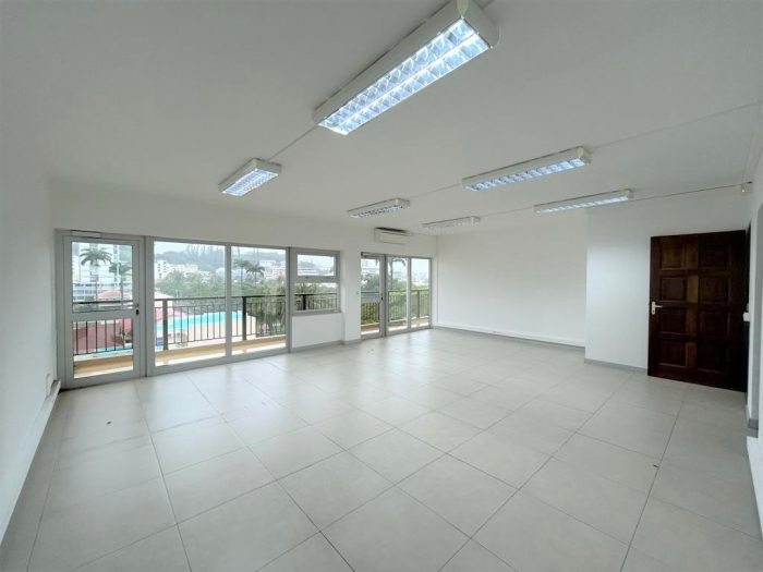 Bureau à louer, 67 m² - Nouméa 98800