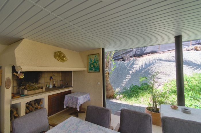 Maison à vendre, 4 pièces - Nouméa 98800