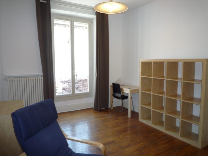 Location annuelle Appartement GRENOBLE 38000 Isre FRANCE