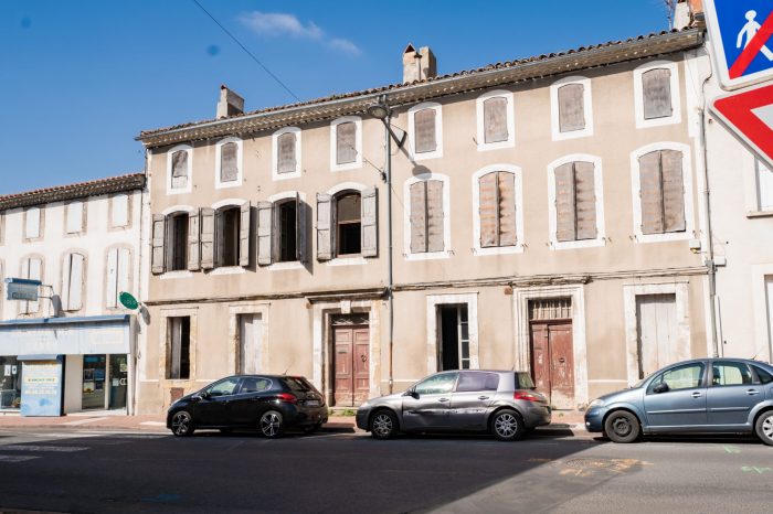 Immeuble à vendre, 550 m² - Castelnaudary 11400