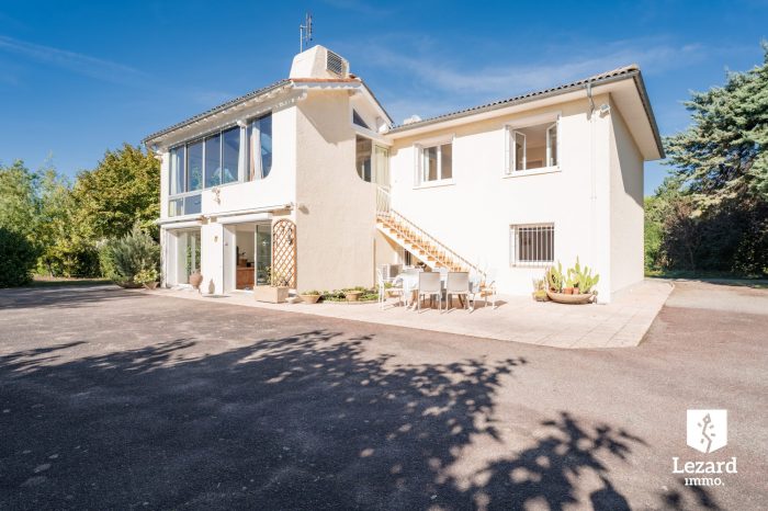 Maison traditionnelle à vendre, 7 pièces - Castelnaudary 11400